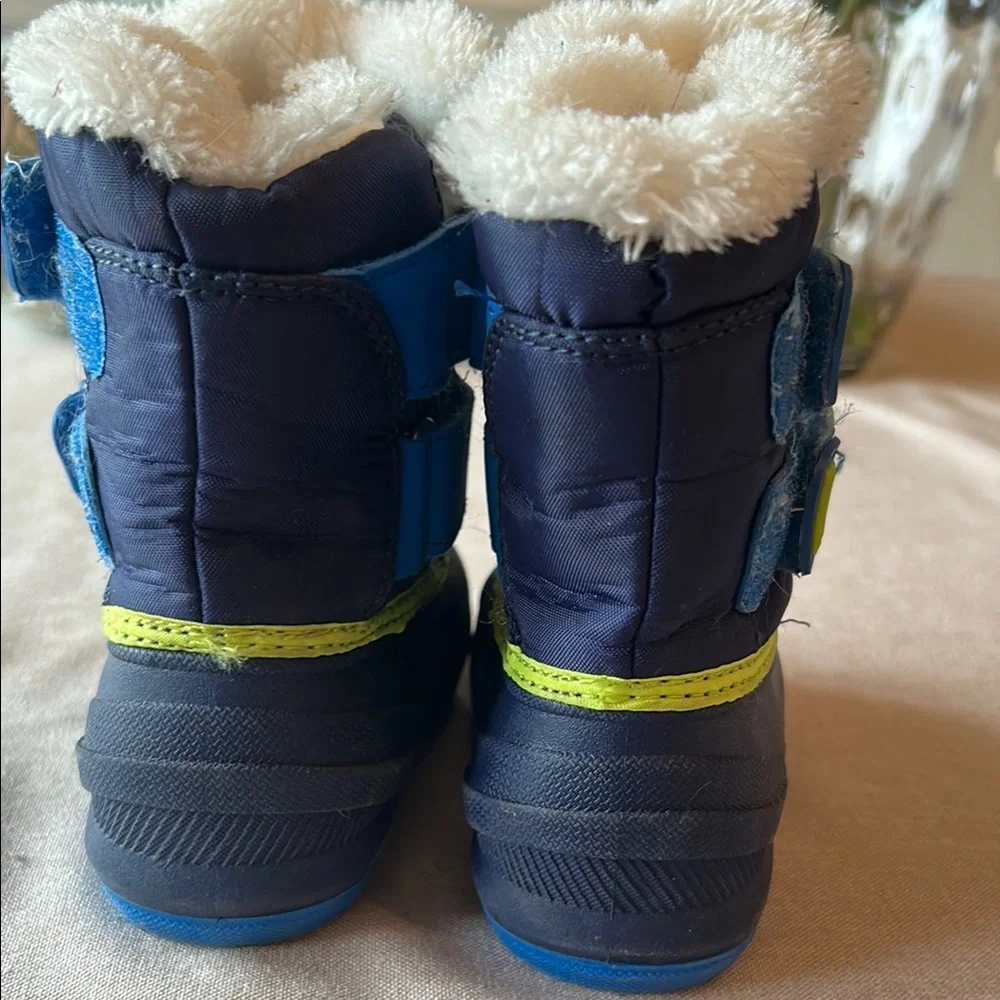 Kids Winter Boots with Blue and Yellow Accents - Picture 3 of 3